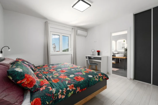 Vila Istrie - Kaštelir IS 7991 N1