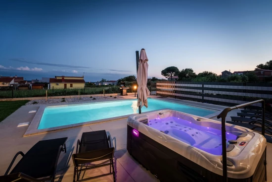 Vila Istrie - Kaštelir IS 7991 N1