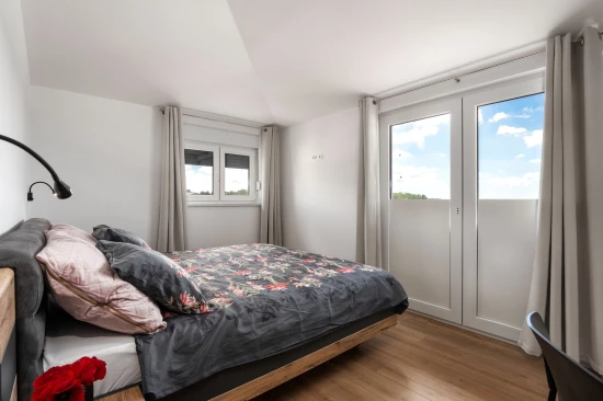 Vila Istrie - Kaštelir IS 7991 N1