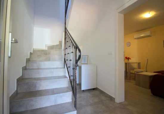 Domek Istrie - Kaštelir IS 7992 N1