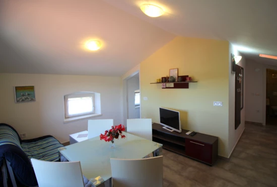 Domek Istrie - Kaštelir IS 7992 N1