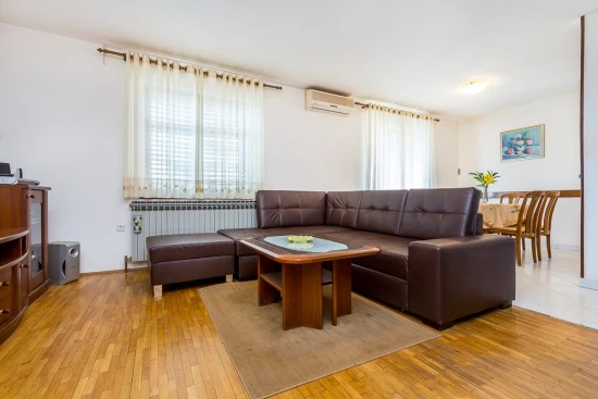 Apartmán Istrie - Ližnjan IS 7994 N1