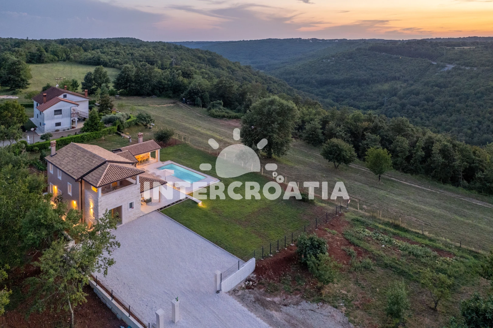 Vila Istrie - Pazin IS 7995 N1