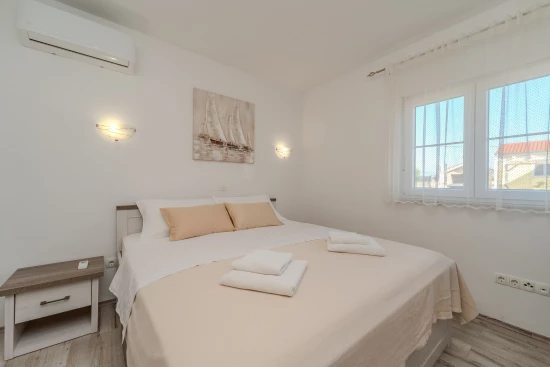 Domek Severní Dalmácie - Nin DA 17100 N1