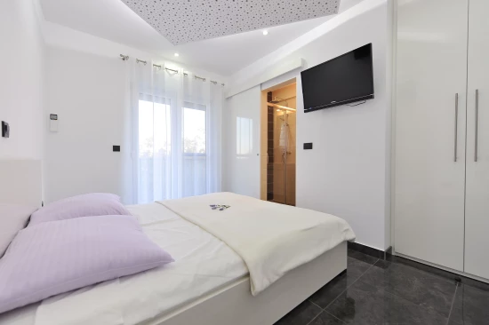 Vila Severní Dalmácie - Privlaka DA 17102 N1