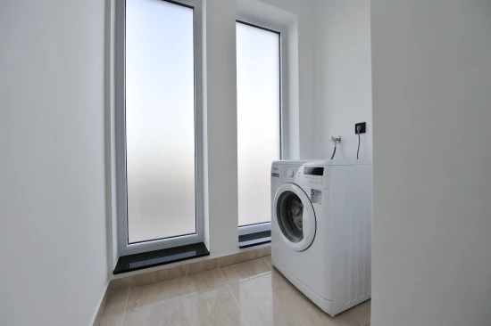 Vila Severní Dalmácie - Privlaka DA 17102 N1