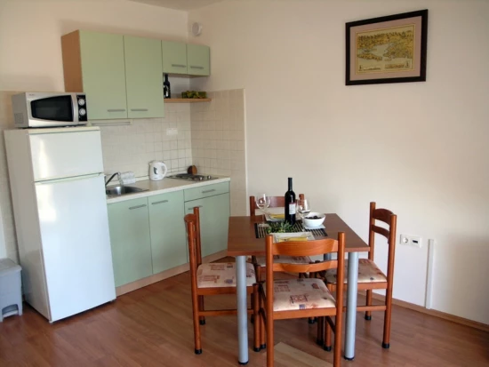 Apartmán Střední Dalmácie - Okrug Gornji DA 17103 N2