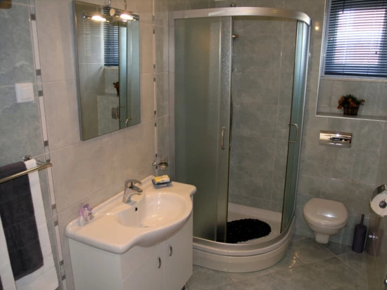 Apartmán Střední Dalmácie - Okrug Gornji DA 17103 N2