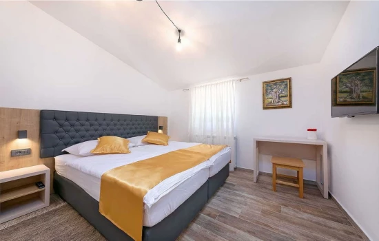 Vila Istrie - Kaštelir IS 8008 N1