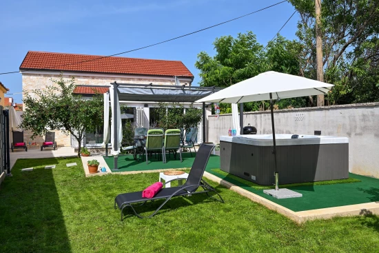 Domek Severní Dalmácie - Privlaka DA 17109 N1