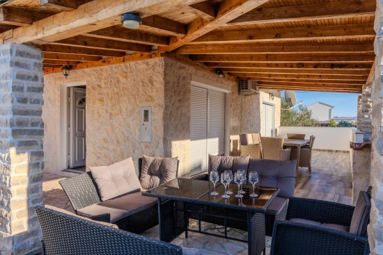 Vila Severní Dalmácie - Posedarje DA 17110 N1