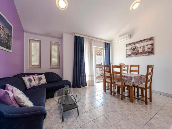 Vila Severní Dalmácie - Privlaka DA 17115 N1