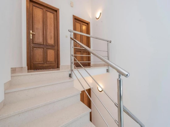 Vila Severní Dalmácie - Privlaka DA 17115 N1