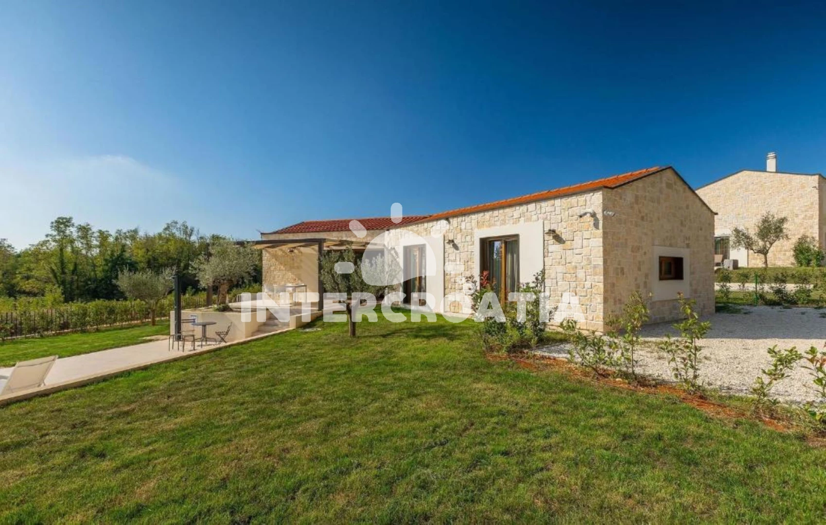 Vila Istrie - Višnjan IS 8016 N1