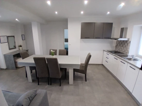 Apartmán Severní Dalmácie - Sukošan DA 17120 N1