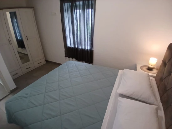 Apartmán Severní Dalmácie - Sukošan DA 17120 N1