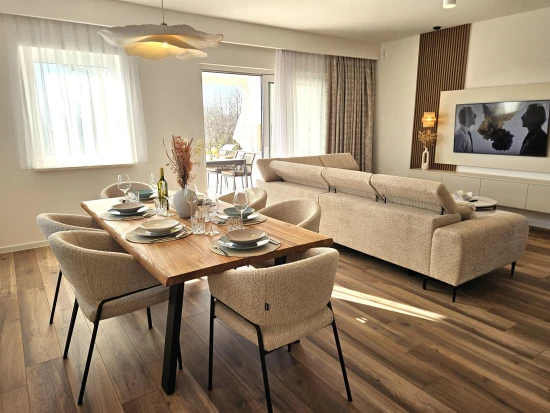 Vila Ostrov Krk - Dobrinj OS 12021 N1