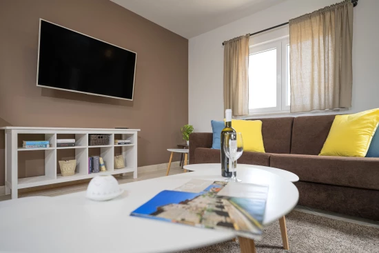 Vila Ostrov Hvar - Stari Grad OS 12029 N1