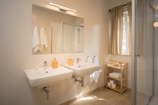 Vila Ostrov Hvar - Stari Grad OS 12029 N1