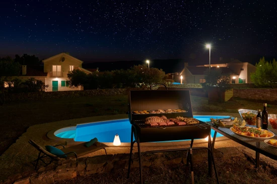 Vila Ostrov Hvar - Stari Grad OS 12032 N1