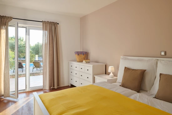 Vila Ostrov Hvar - Stari Grad OS 12032 N1