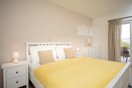 Vila Ostrov Hvar - Stari Grad OS 12032 N1