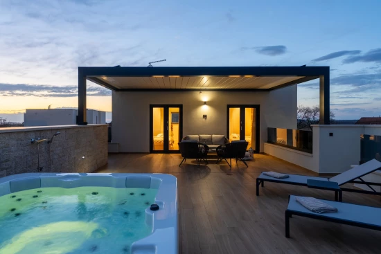 Vila Istrie - Poreč IS 8023 N1