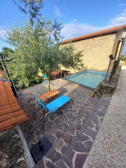 Domek Istrie - Momjan IS 8031 N1