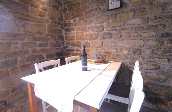 Domek Istrie - Momjan IS 8031 N1