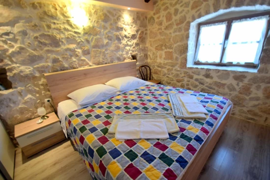 Domek Ostrov Krk - Dobrinj OS 12060 N1