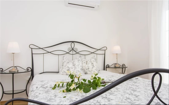 Vila Ostrov Krk - Malinska OS 12085 N1