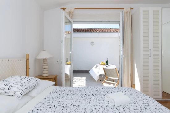 Vila Ostrov Krk - Malinska OS 12086 N1