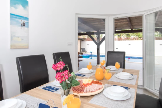 Vila Ostrov Krk - Malinska OS 12129 N1