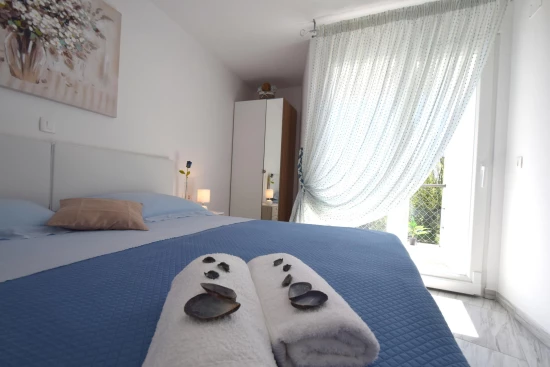 Vila Ostrov Krk - Dobrinj OS 12131 N1