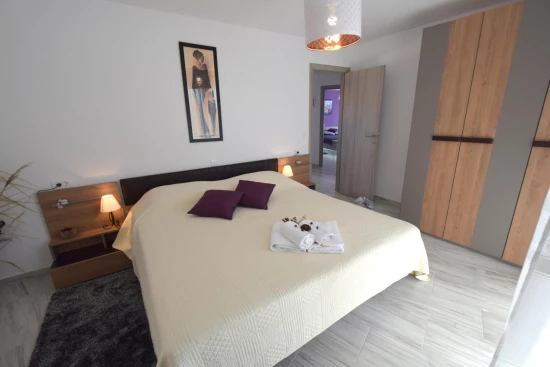 Vila Ostrov Krk - Dobrinj OS 12131 N1