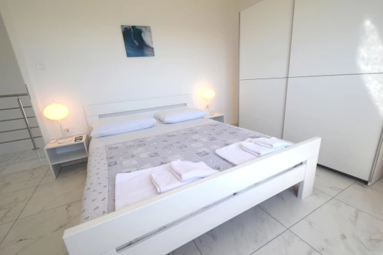 Vila Ostrov Krk - Linardići OS 12132 N1
