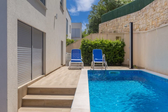 Vila Ostrov Krk - Malinska OS 12144 N1