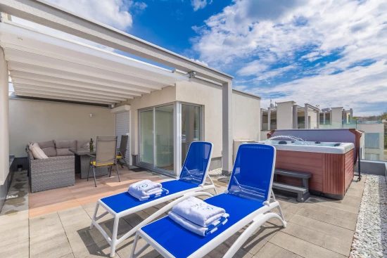 Vila Ostrov Krk - Malinska OS 12144 N1