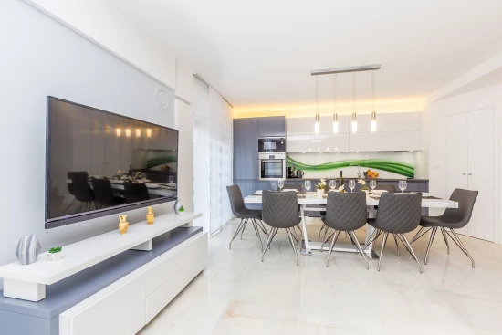 Vila Ostrov Krk - Malinska OS 12144 N1