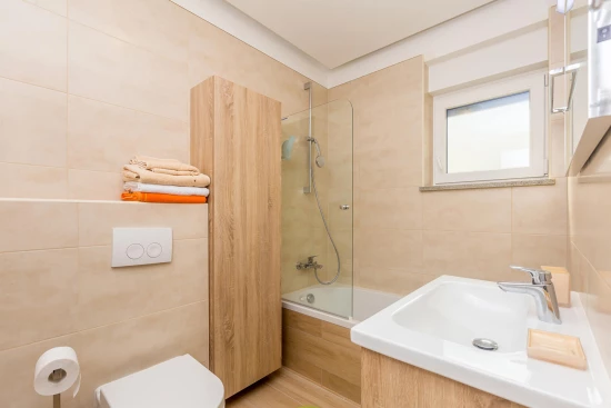 Vila Ostrov Krk - Malinska OS 12144 N1