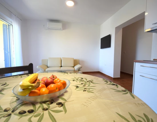 Apartmán Ostrov Krk - Vantačići (Malinska) OS 12148 N2