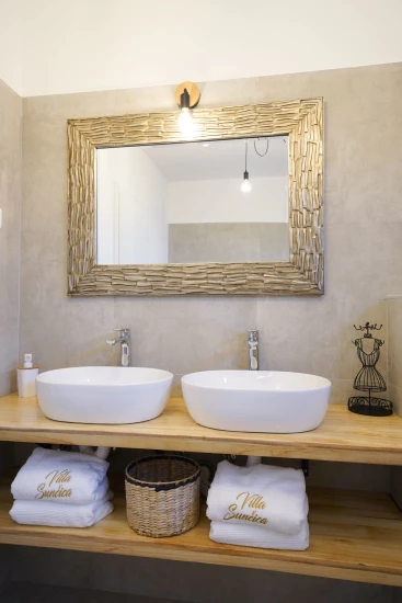 Vila Severní Dalmácie - Sukošan DA 17131 N1