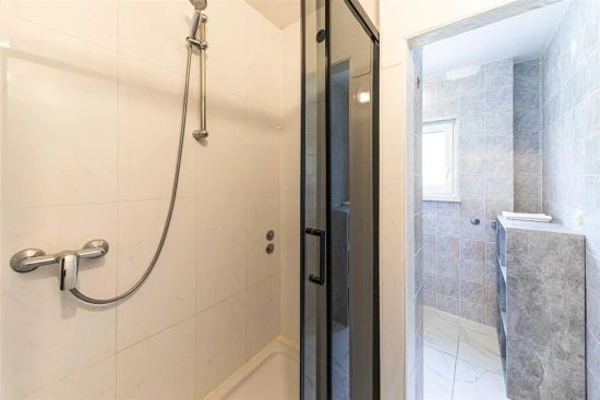 Apartmán Střední Dalmácie - Okrug Donji DA 17133 N2
