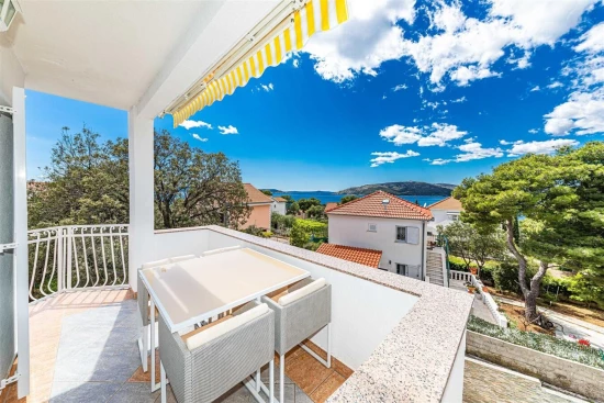 Apartmán Střední Dalmácie - Okrug Donji DA 17133 N3