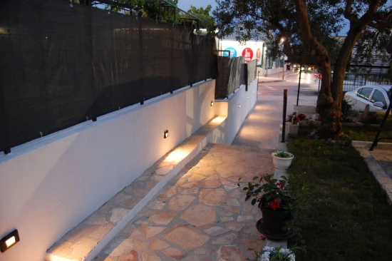 Apartmán Střední Dalmácie - Kaštela DA 17135 N1