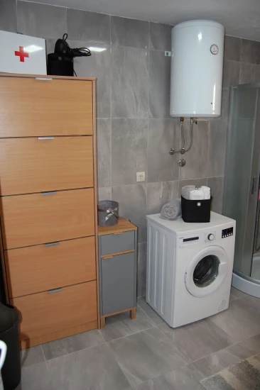 Apartmán Střední Dalmácie - Kaštela DA 17135 N1