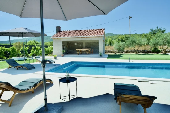 Apartmán Střední Dalmácie - Primorski Dolac DA 17136 N1