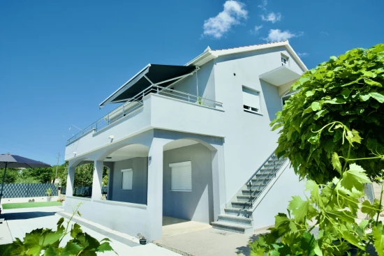 Apartmán Střední Dalmácie - Primorski Dolac DA 17136 N1