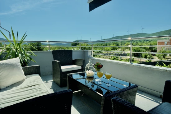 Apartmán Střední Dalmácie - Primorski Dolac DA 17136 N1