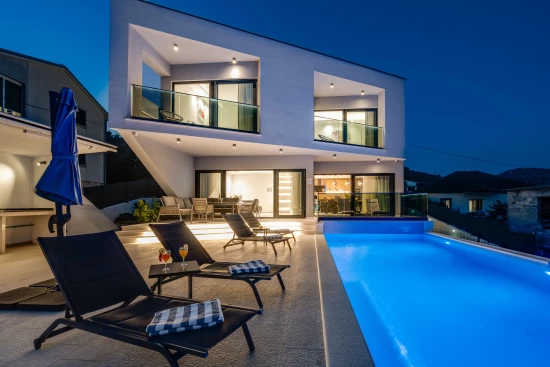 Vila Střední Dalmácie - Marina DA 17141 N1